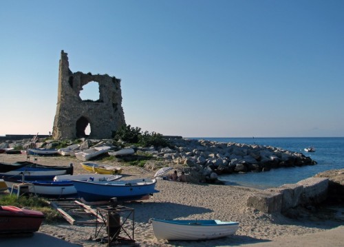 Briatico - TESTIMONIANZE DEL PASSATO Briatico - TESTIMONIANZE DEL PASSATO