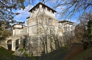 “ombre sul castello”