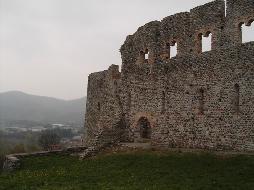Serravalle Sesia - Castello di Vintebbio Serravalle Sesia - Castello di Vintebbio