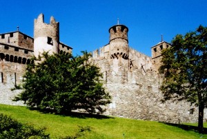 Il Castello.1 (1242/1340)