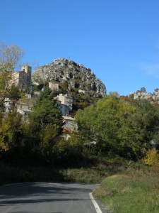 passando da lì……