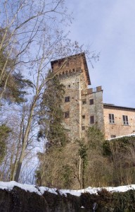 La torre del castello di Carpeneto.