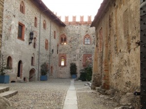 Castello di Montalto Dora - la Corte