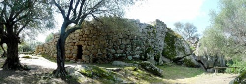 Arzachena - Nuraghe Albucciu 