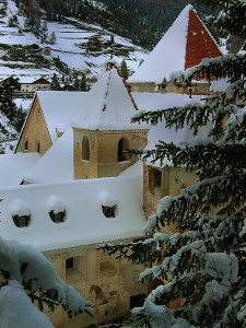 Castello Gardena sotto la neve