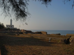 il porto romano e il faro