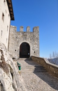 entrata alla fortezza di Castelmonte