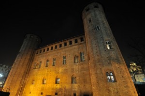 Alle spalle.. la chiesa di San Lorenzo