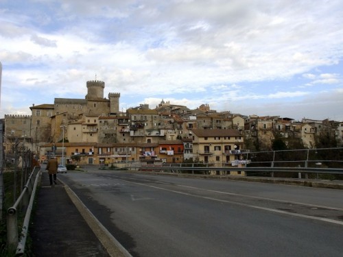 Fiano Romano - Passato il ponte c'è Fiano