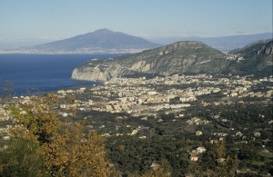 Piano di Sorrento ed il golfo di Napoli