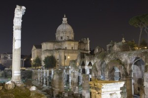 Fori di Roma by night