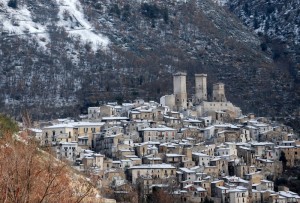 il borgo nel parco della maiella