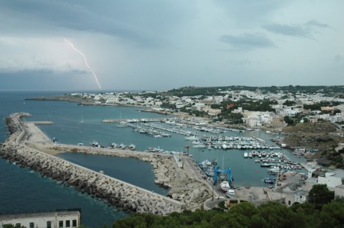 Castrignano del Capo - imminente temporale a s.maria di leuca Castrignano del Capo - imminente temporale a s.maria di leuca