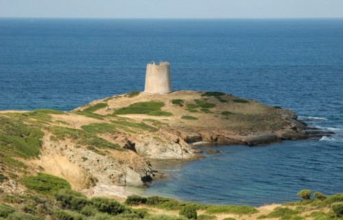 Domus De Maria - torre piscinni' tra capo malfatano e teulada Domus De Maria - torre piscinni' tra capo malfatano e teulada