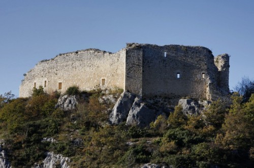 Serramonacesca - Castel Menardo