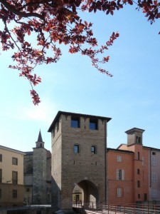 La Porta Viscontea di San Donnino (1364)