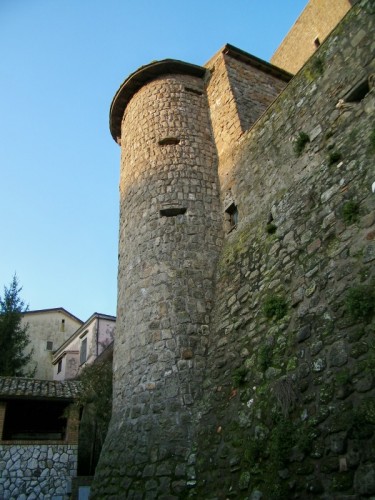 Bassano in Teverina - L'altra torre Bassano in Teverina - L'altra torre