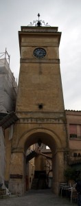 LA TORRE CON L’OROLOGIO DI TREVIGNANO
