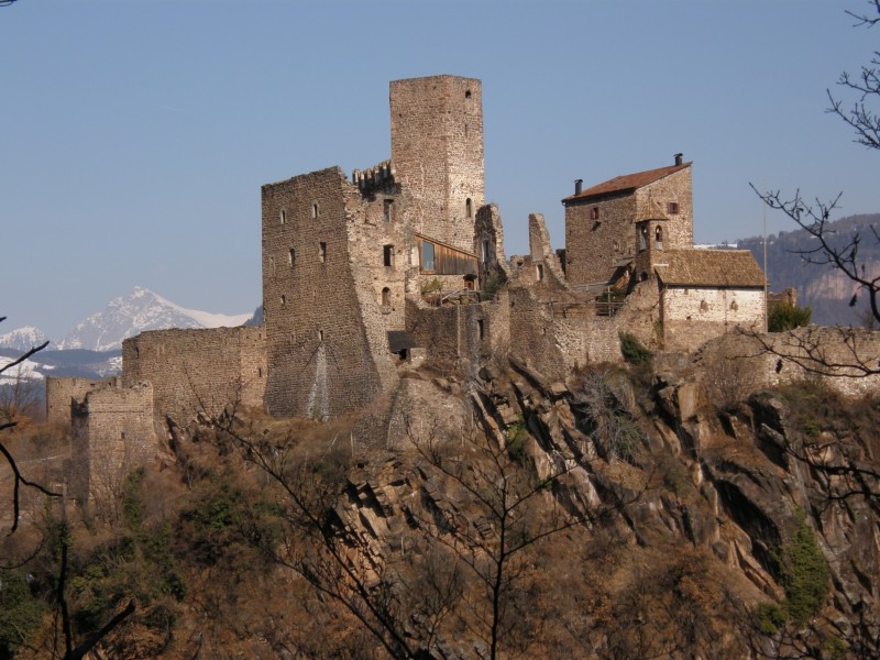 ''il castello dei conti di Appiano'' - Appiano sulla Strada del Vino