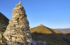 ” l’omino di pietra fa la guardia al Diamante “