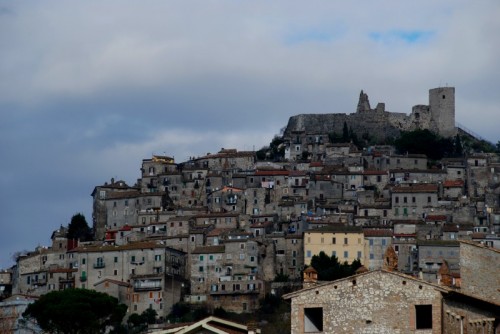 Guidonia Montecelio - Tinta unita...........