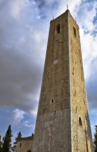 ” la Torre simbolo della città medievale “