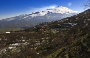 All’ombra del vulcano