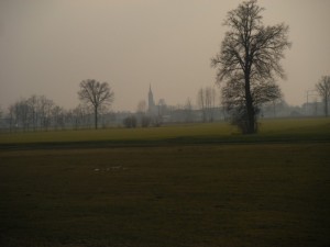 San Daniele Po nella nebbia