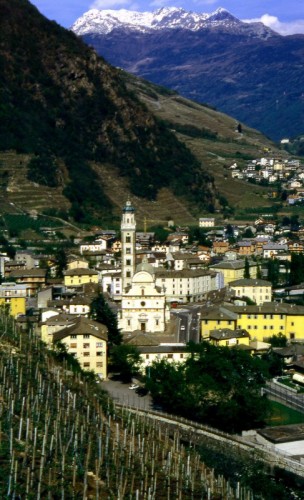 Tirano - Una città col suo Santuario