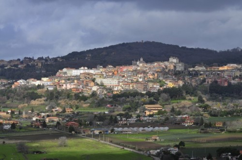 Ariccia - Ariccia sulla omonima valle Ariccia - Ariccia sulla omonima valle