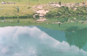 un panorama nel lago (effetti laghi alpini)