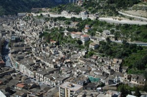 Spiando sopra i tetti