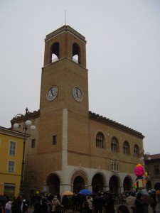 il carnevale davanti al palazzo del Podestà