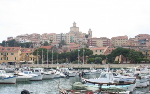 Porto Maurizio………….la marina………il Parasio