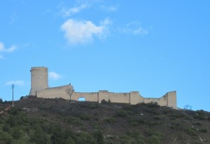 Il castello recinto di Bominiaco