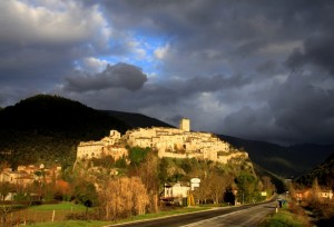 Nuvole nere e un raggio di sole su Arrone!