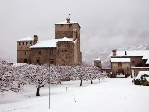 Inverno  al castello di Sarriod de la Tour