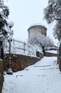 Torre Dei Panei Innevata