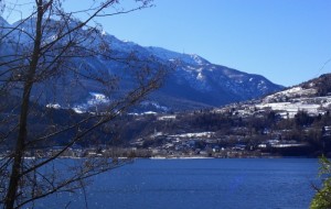 Sulle rive del lago d’inverno.
