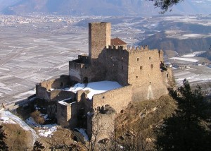 Burg Hocheppan