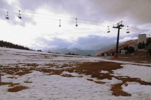 SI ATTENDE LA NEVE A SESTRIERE