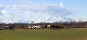 Cascina nella valle del Ticino