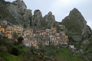 Castelmezzano tra Pietrapertosa e Brindisi Montagna