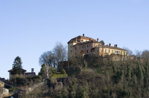 Pietra Marazzi - Il castello di Pavone.