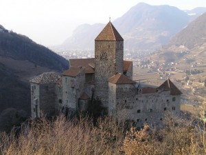 Burg Karneid