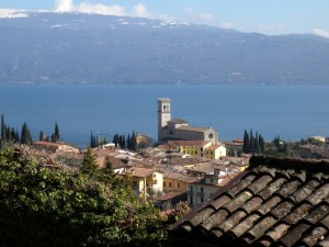 Sui tetti di Maderno…