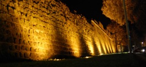 Castello dei Borgia, mura fortificate esterne.