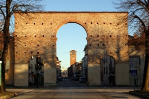Cherasco -porta della citta, da Narzole