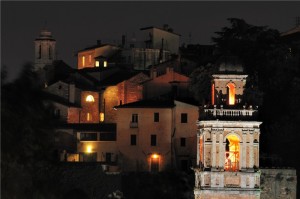 Città vecchia di notte