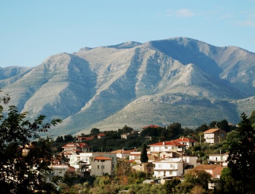 Minturno - Il paese e la montagna Minturno - Il paese e la montagna